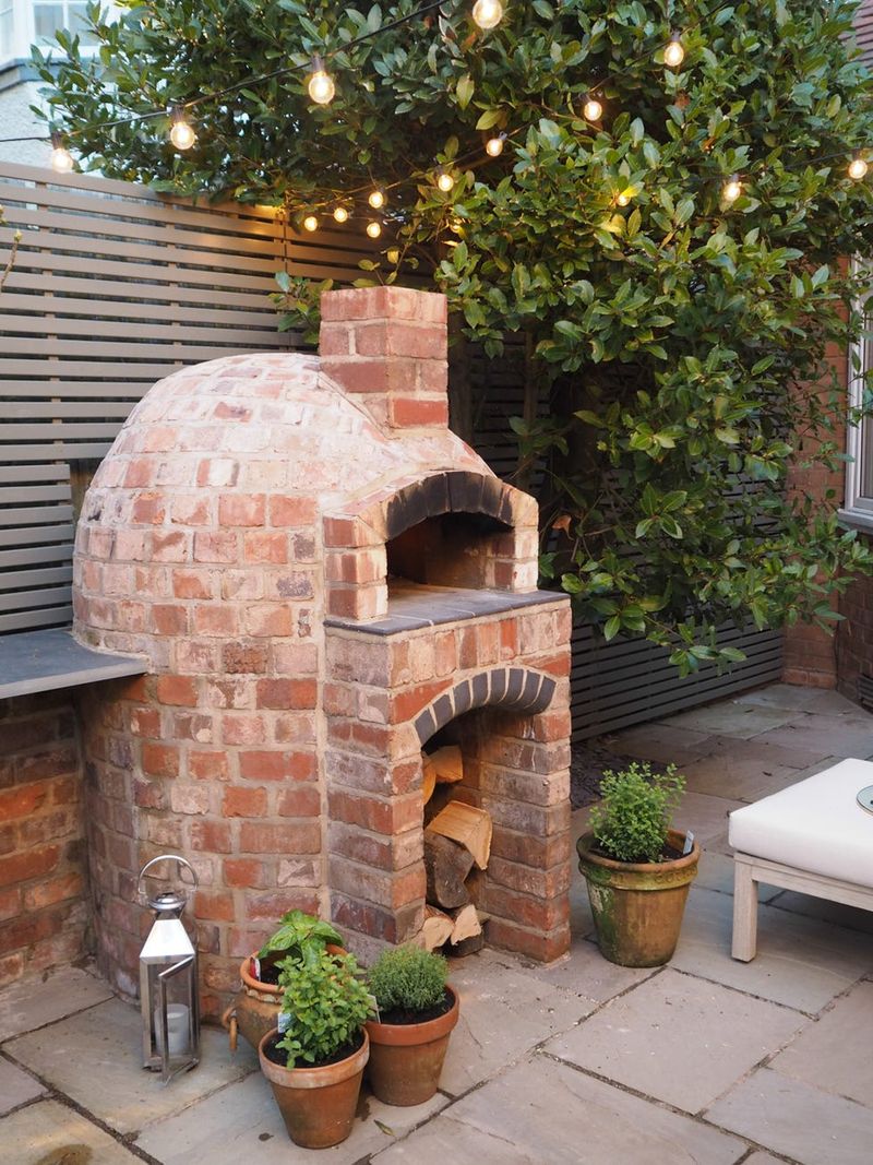 Outdoor Kitchen