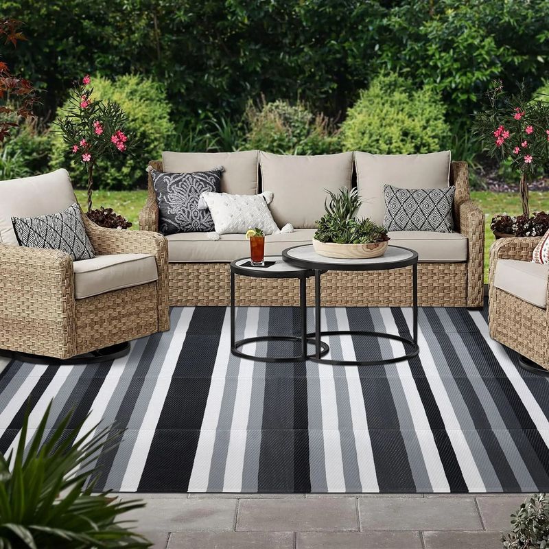 Outdoor Rugs