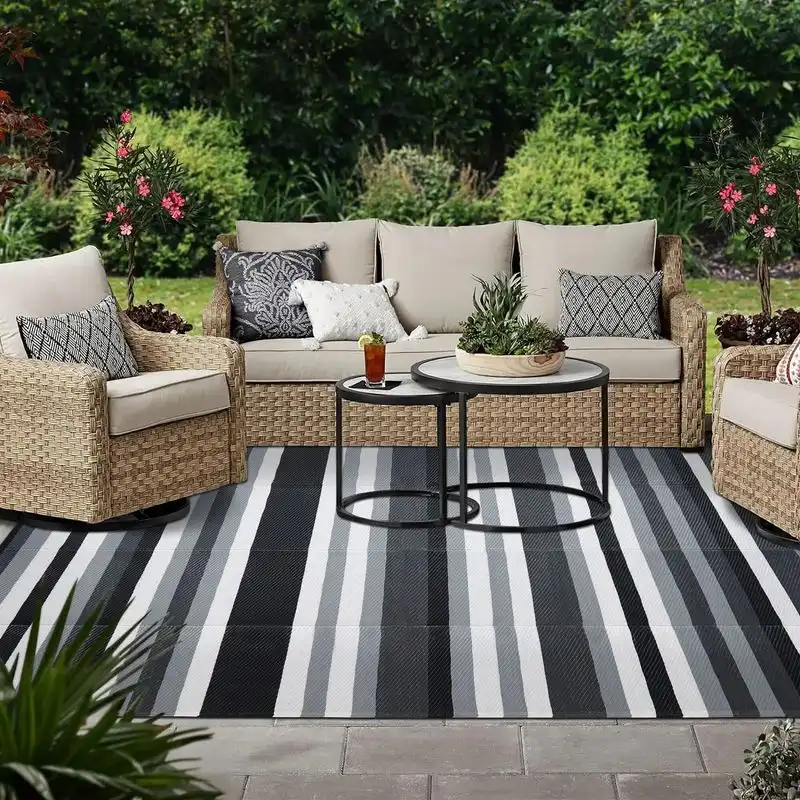 Outdoor Rugs