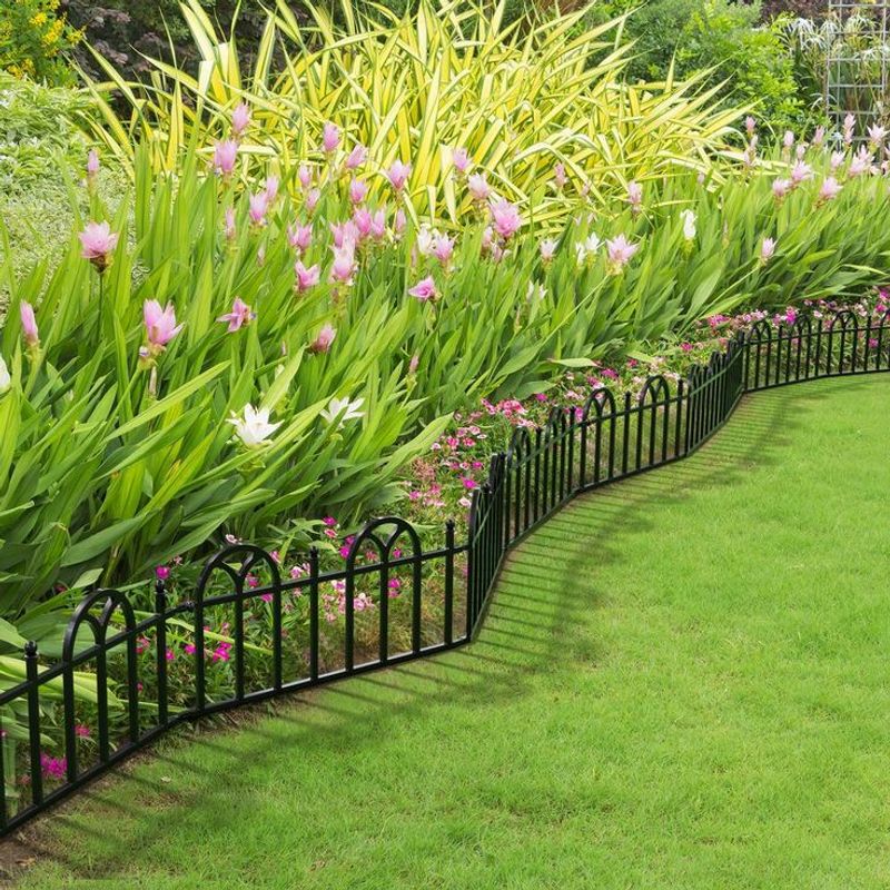 Plastic Flower Borders