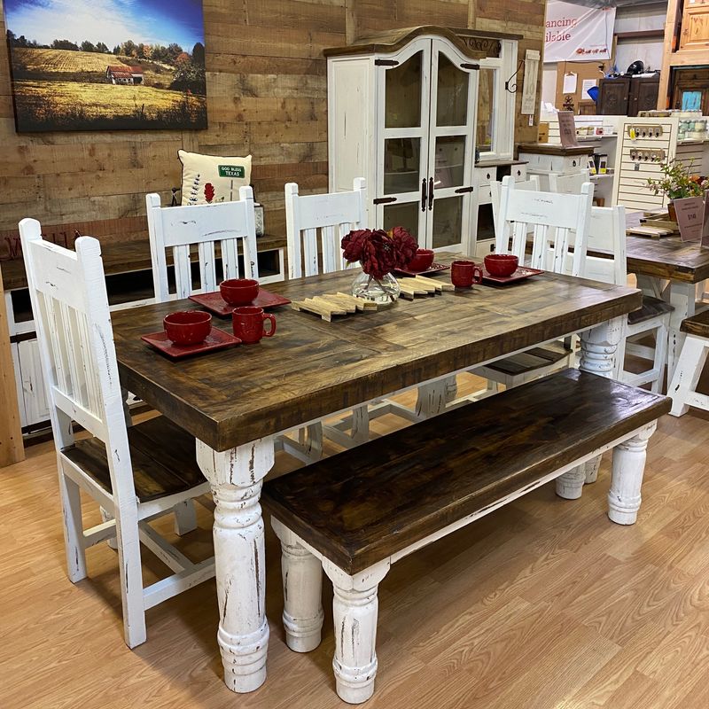 Rustic Farmhouse Dining