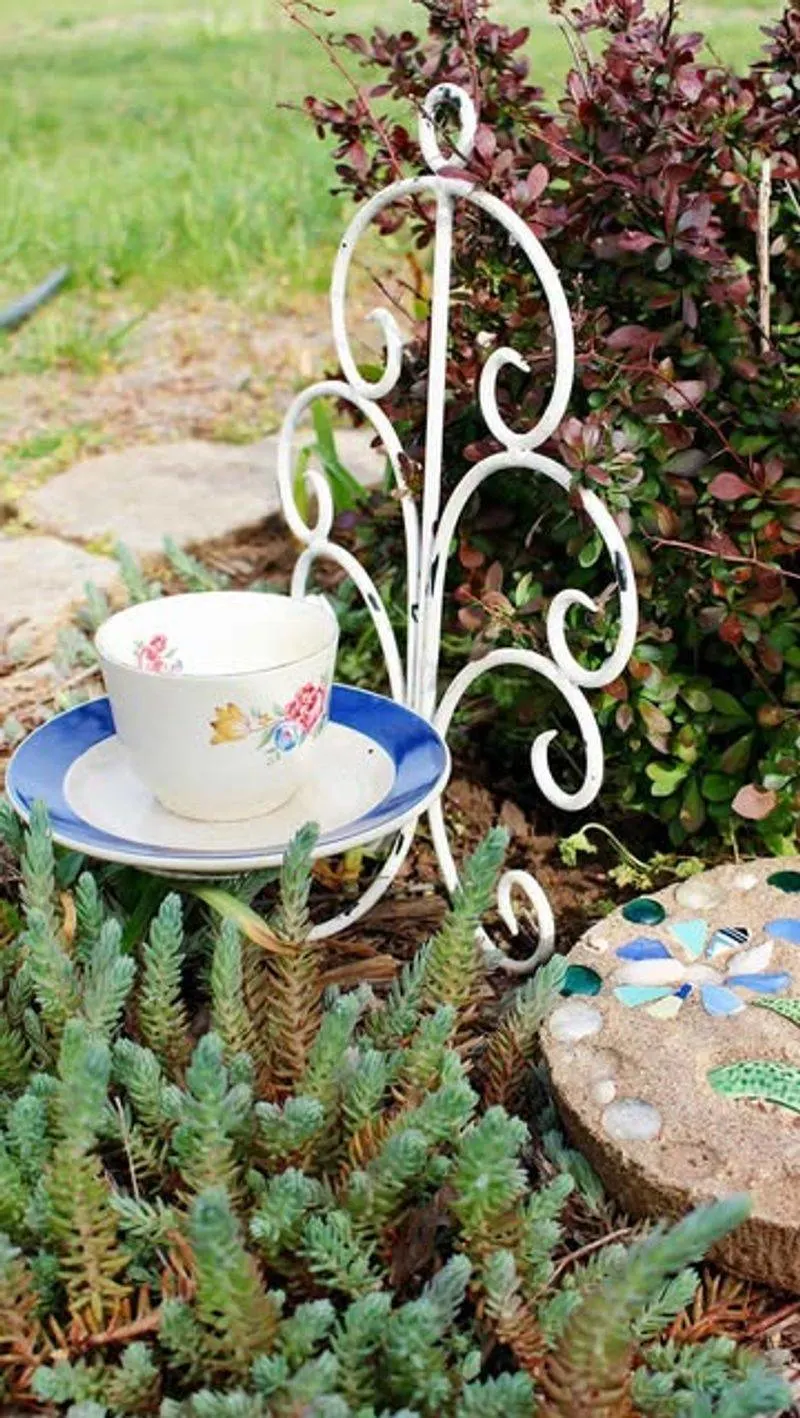 Upcycled Bird Feeder