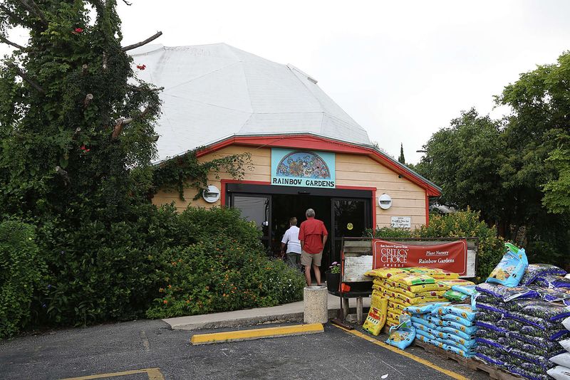 Rainbow Gardens Keeps San Antonio Growing