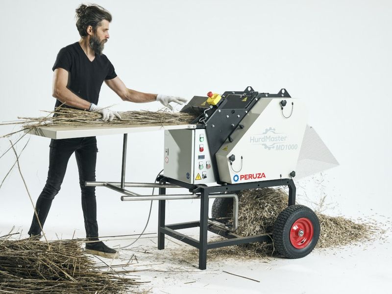 Separate Bast Fiber From Woody Hurd