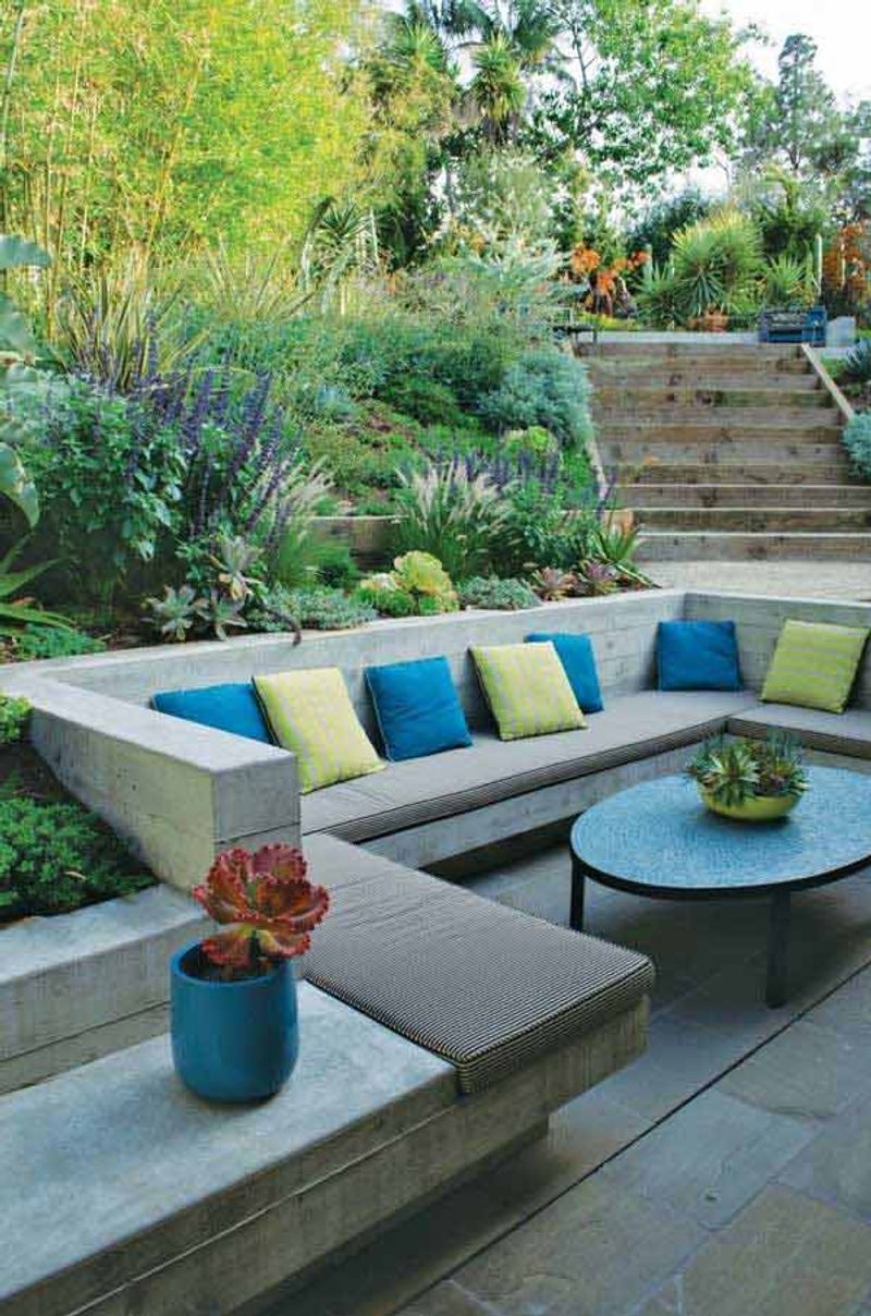 Design Retaining Walls and Steps for Daily Safety